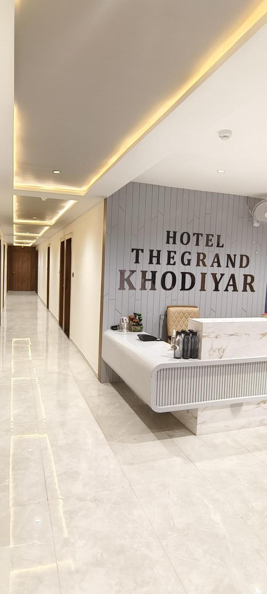 Hotel The Grand Khodiyar Visnagar Εξωτερικό φωτογραφία