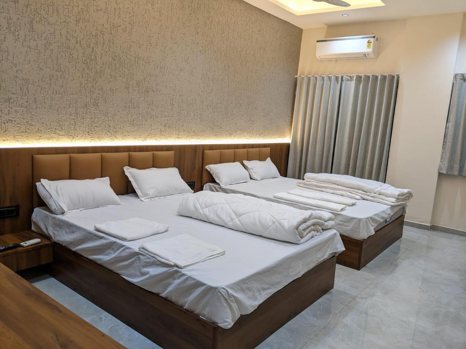 Hotel The Grand Khodiyar Visnagar Εξωτερικό φωτογραφία