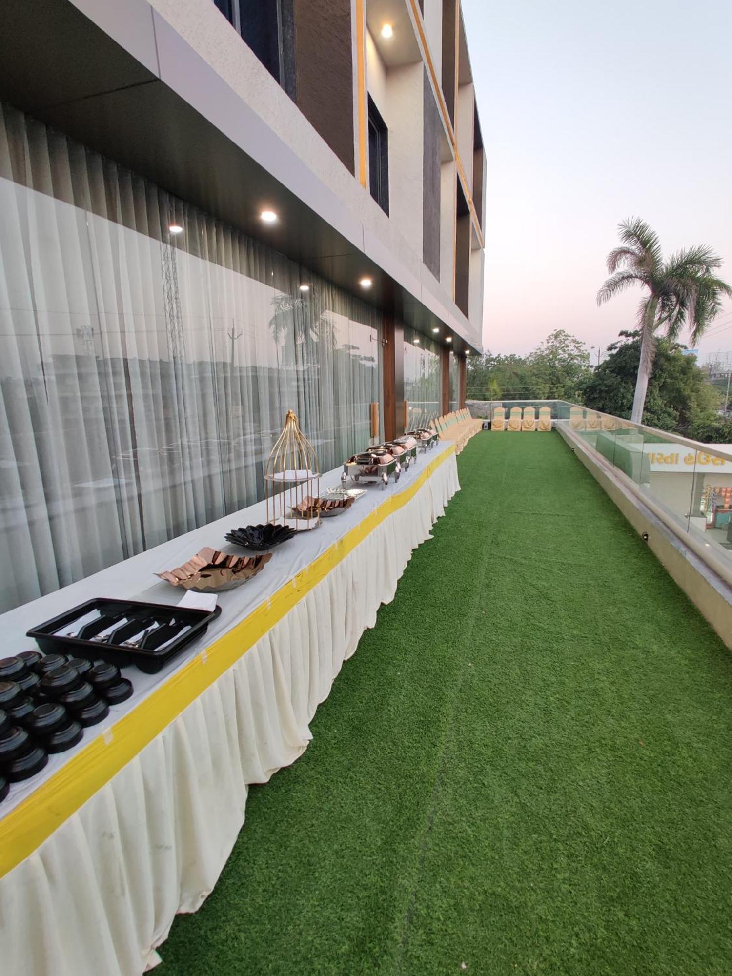 Hotel The Grand Khodiyar Visnagar Εξωτερικό φωτογραφία